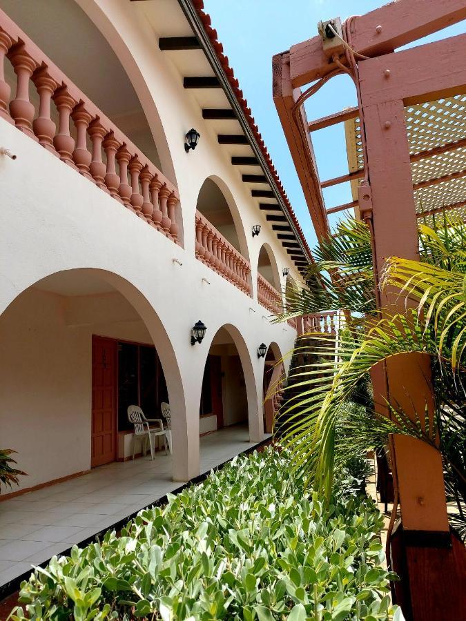 Sasaki Apartments Palm Beach Zewnętrze zdjęcie