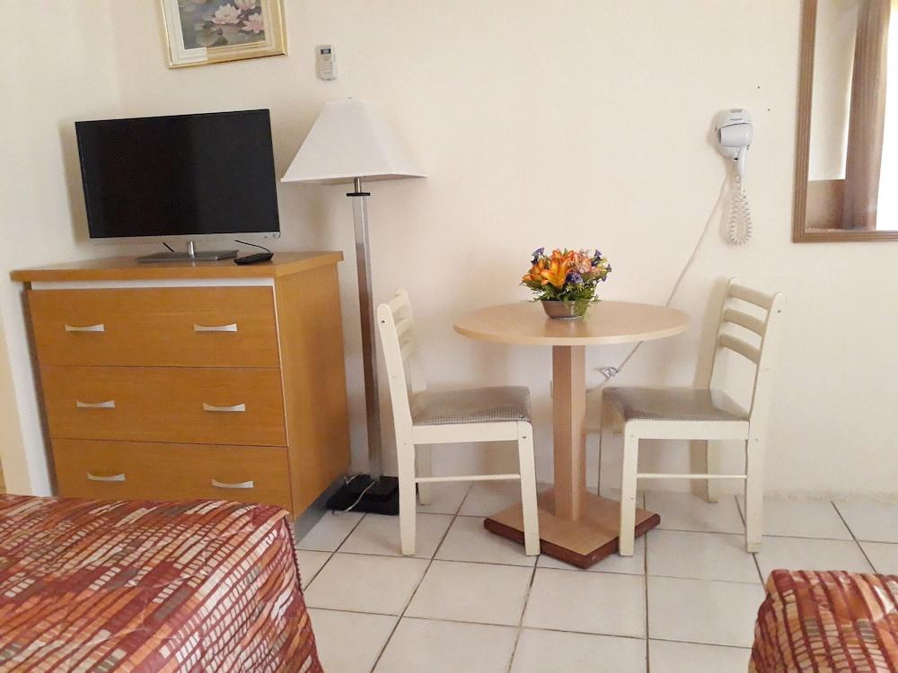 Sasaki Apartments Palm Beach Zewnętrze zdjęcie