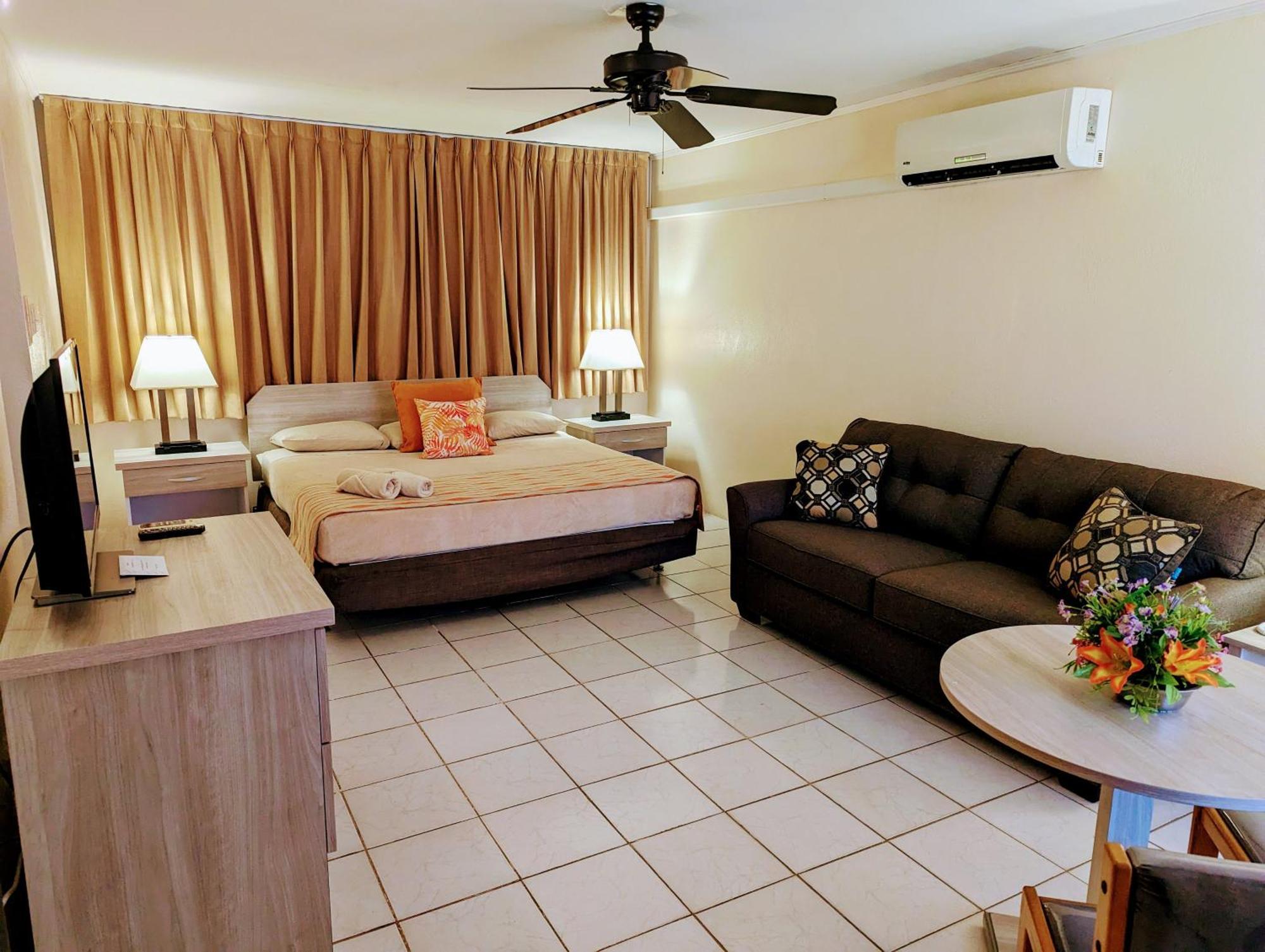 Sasaki Apartments Palm Beach Zewnętrze zdjęcie