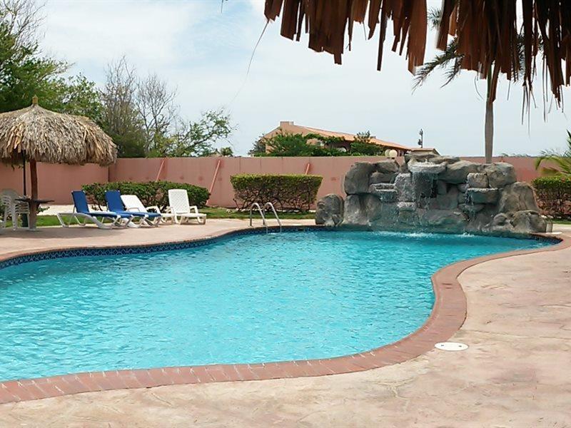 Sasaki Apartments Palm Beach Zewnętrze zdjęcie