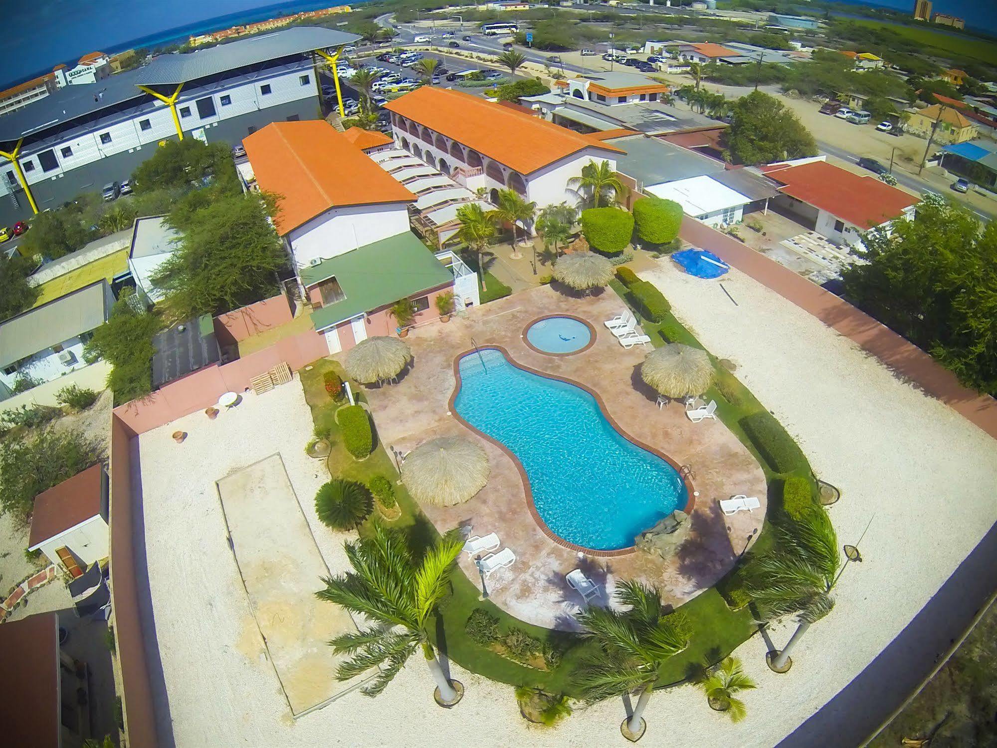 Sasaki Apartments Palm Beach Zewnętrze zdjęcie