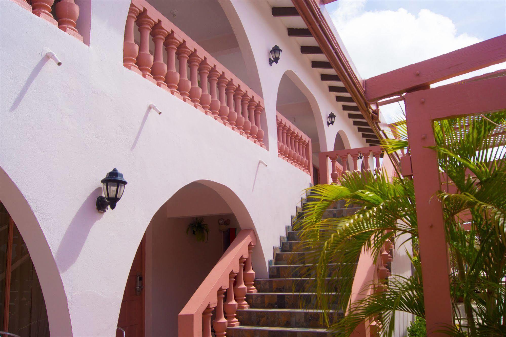 Sasaki Apartments Palm Beach Zewnętrze zdjęcie